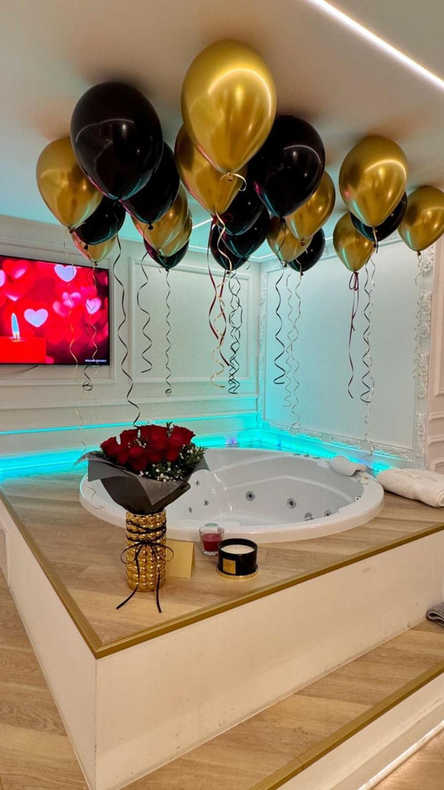 Vip Jacuzzi Luxury Apartment Budapest Exterior photo